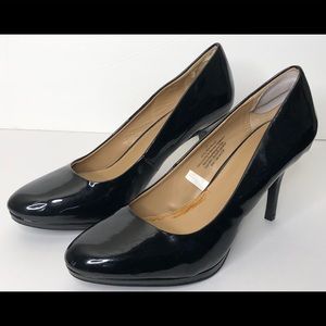 Women’s Patent leather dress Pump